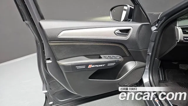 Renault Arkana 2024 thumb 2