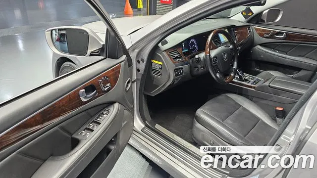 Hyundai Equus 2013 thumb 3