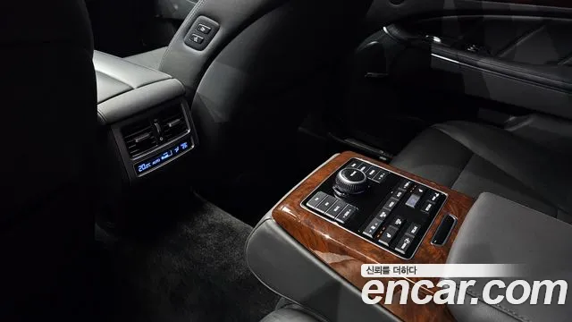 Hyundai Equus 2013 thumb 7