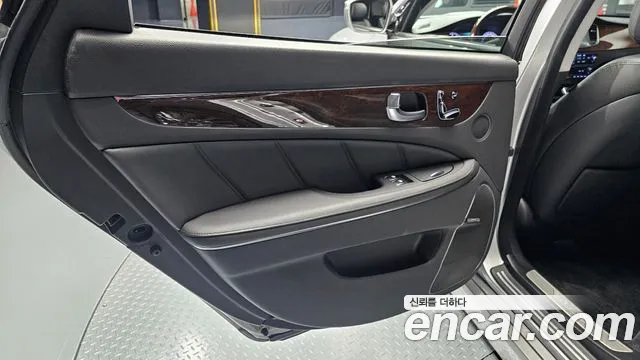 Hyundai Equus 2013 thumb 2