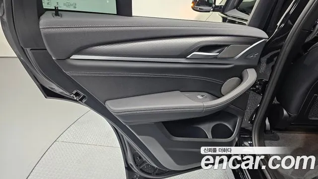 BMW X4 2025 thumb 8