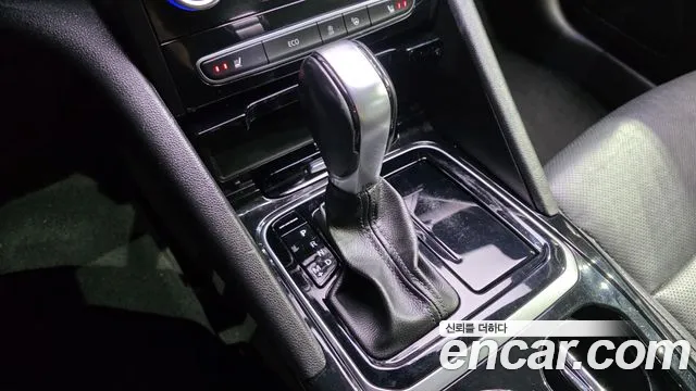 Renault SM6 2016 thumb 8