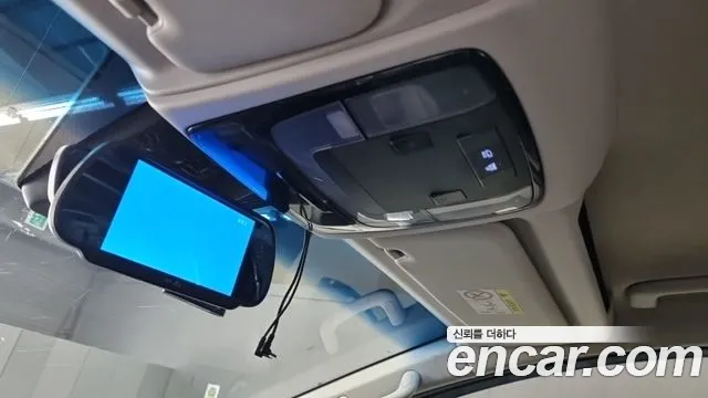 Hyundai Staria 2022 thumb 10