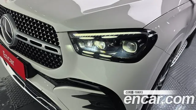 Mercedes-Benz E-Класс 2023 thumb 4