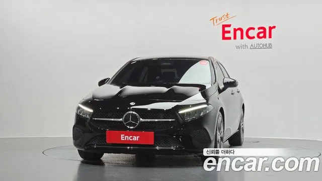Mercedes-Benz A-Class 2024 thumb 8