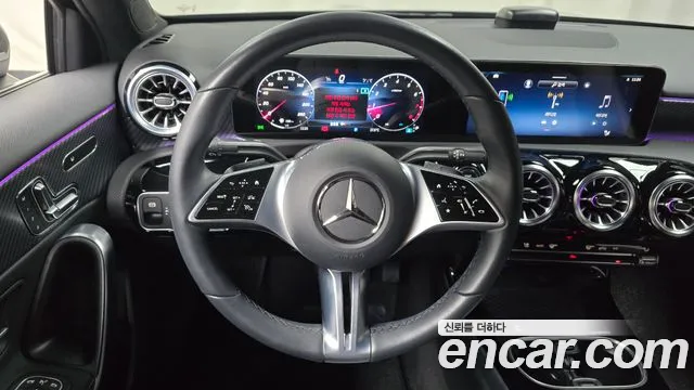 Mercedes-Benz A-Class 2024 thumb 5