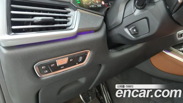 BMW X5 2021 thumb 9