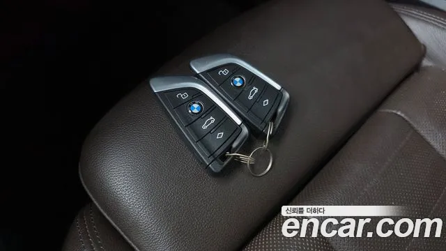 BMW X4 2021 thumb 7
