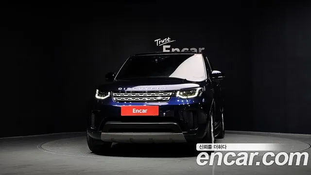 Land Rover Discovery 2018 thumb 8