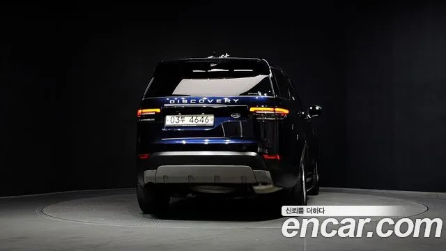 Land Rover Discovery 2018 thumb 9