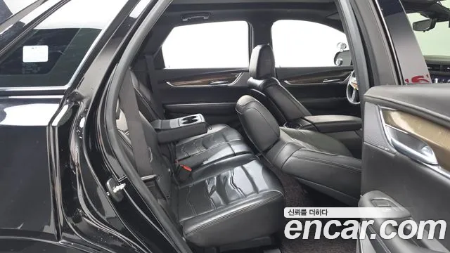 Cadillac XT5 2020 thumb 8
