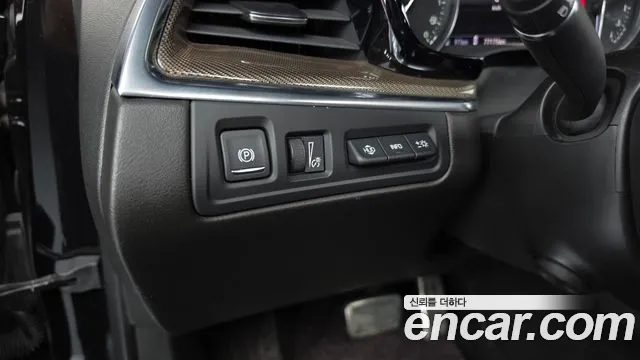 Cadillac XT5 2020 thumb 10
