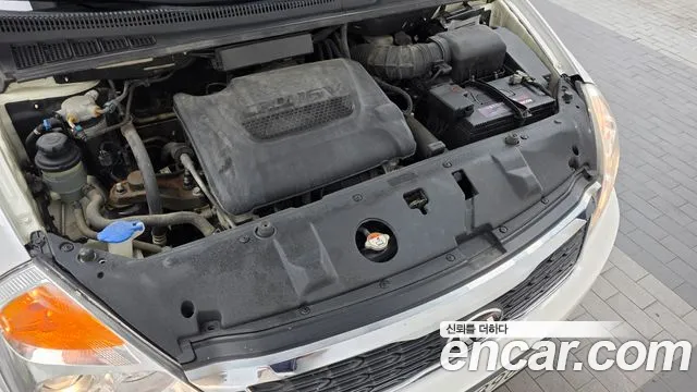Kia Canival 2014 thumb 2