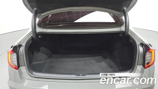 Hyundai (DN8) 2022 thumb 11