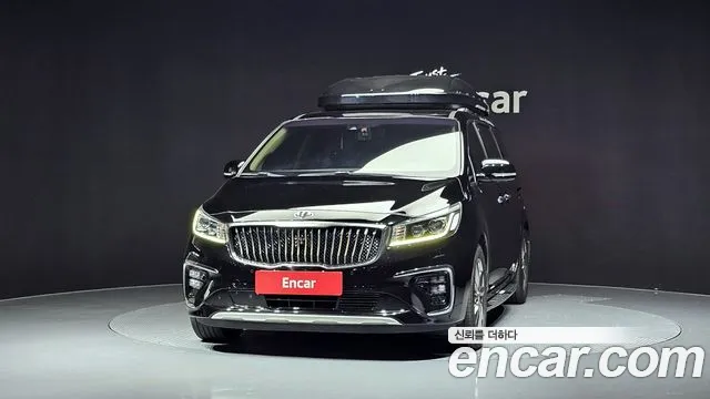 Kia Carnival 2018 thumb 9