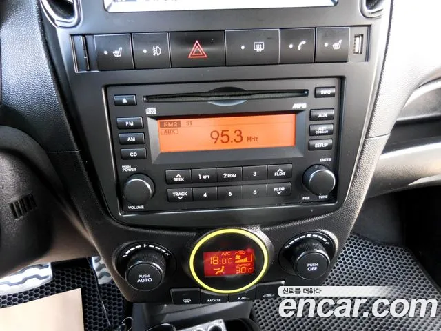 Kia morning 2010 thumb 9