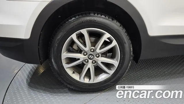Hyundai Санта Фе 2014 thumb 4