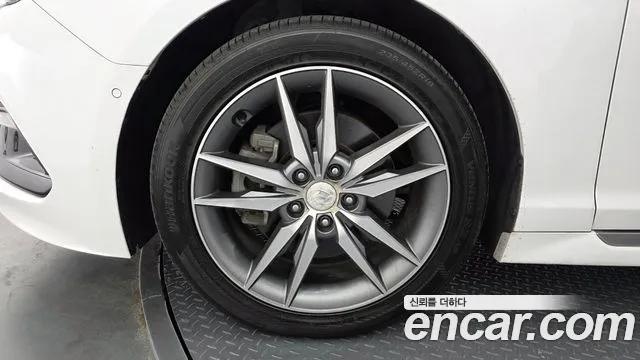 Hyundai Sonata 2015 thumb 11