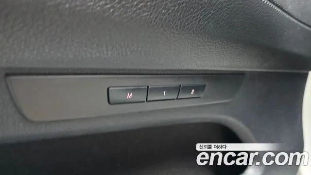 BMW 5 серии Gran Turismo 2013 thumb 5