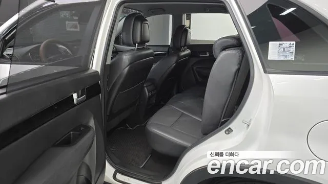 Kia Sorento 2014 thumb 11