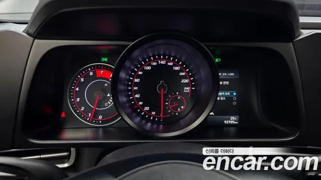 Hyundai Elantra 2022 thumb 7