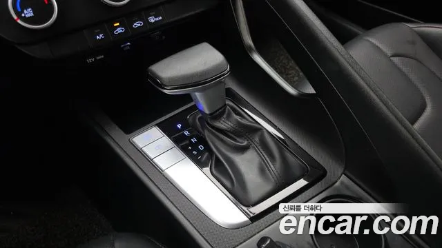 Hyundai Elantra 2022 thumb 9