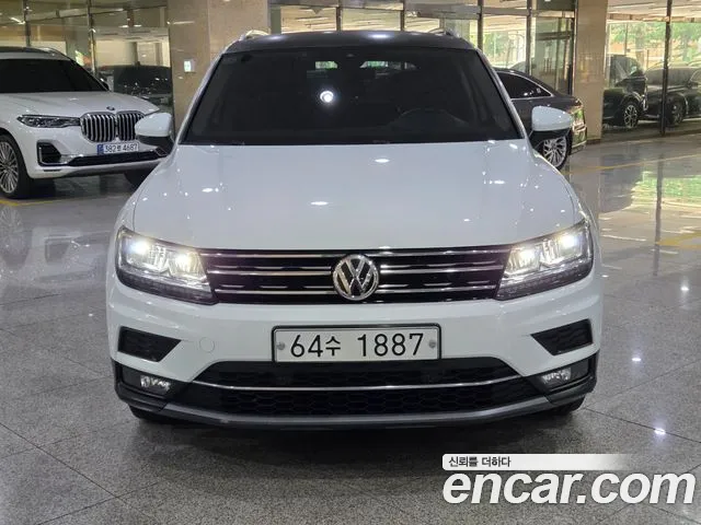 Volkswagen Tiguan 2018 thumb 11