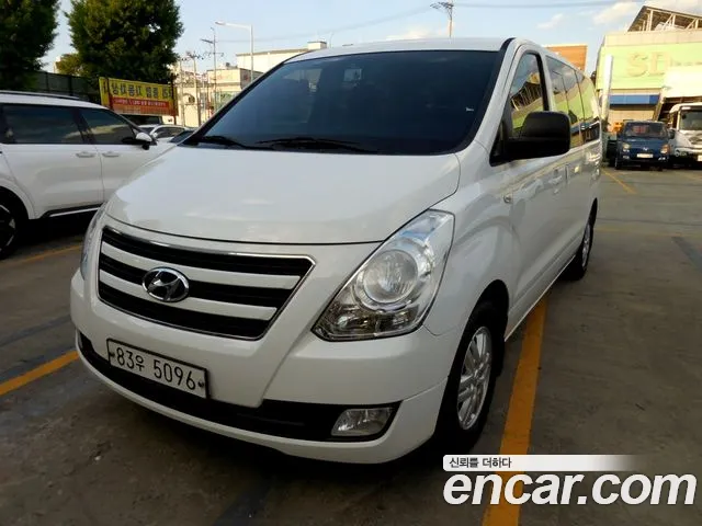 Hyundai Staria 2017 thumb 10