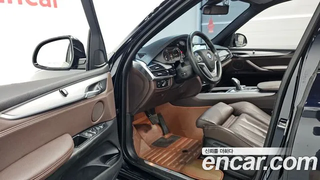 BMW X5 2018 thumb 6
