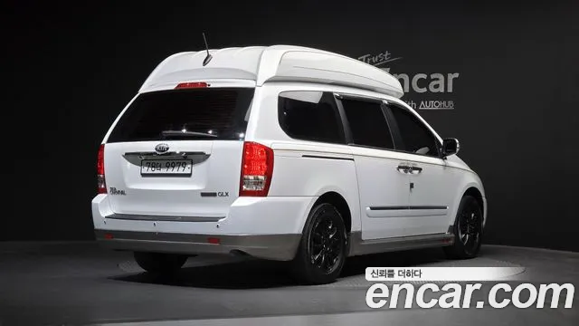 Kia Canival 2013 thumb 2