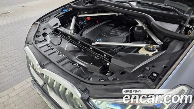 BMW X6 2021 thumb 11