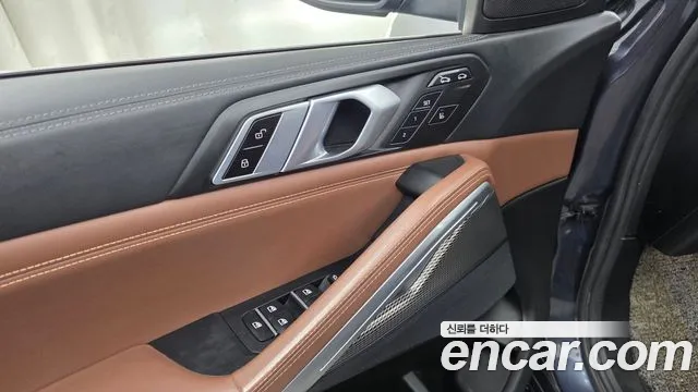 BMW X6 2021 thumb 10