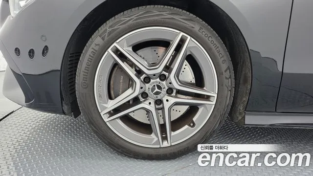 Mercedes-Benz A-Класс 2024 thumb 8