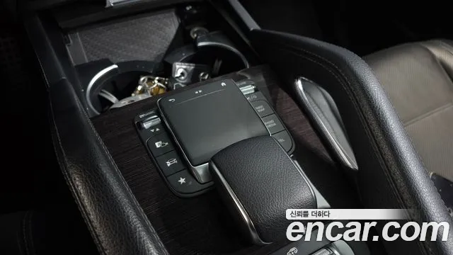 Mercedes-Benz E-Класс 2021 thumb 5