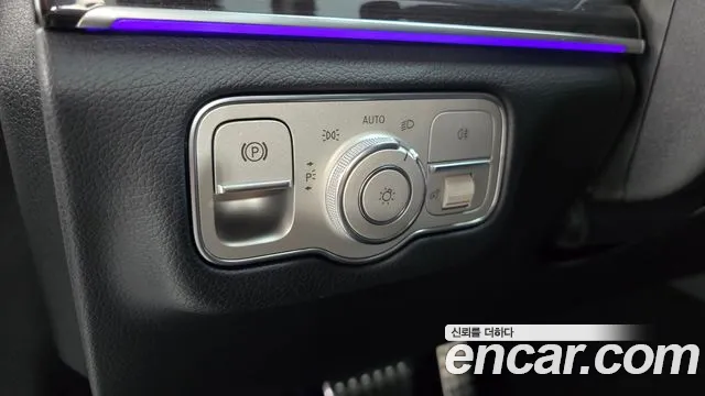 Mercedes-Benz E-Класс 2021 thumb 11