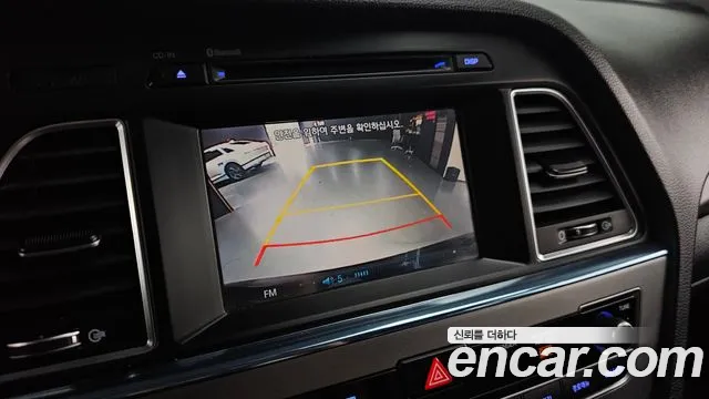 Hyundai LF 2016 thumb 4
