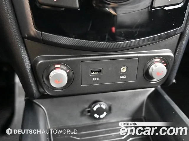 KGM Tivoli 2017 thumb 4