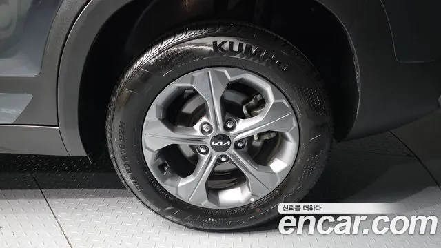 Kia Seltos 2025 thumb 10