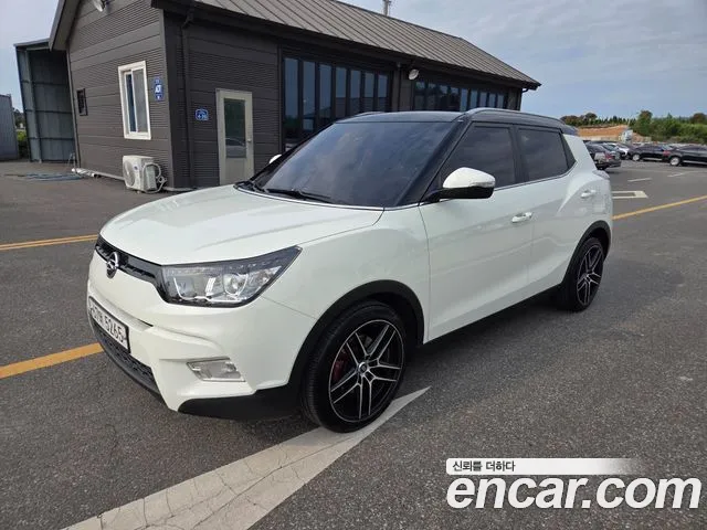 KGM Tivoli 2015 thumb 11