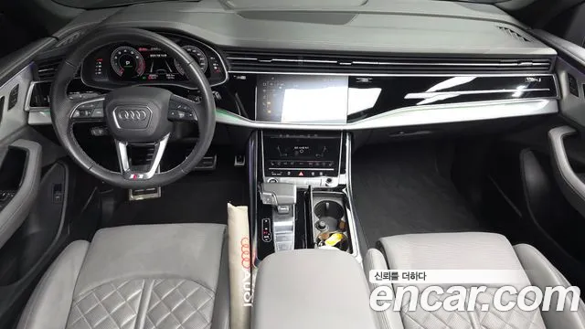Audi Q8 2022 thumb 10