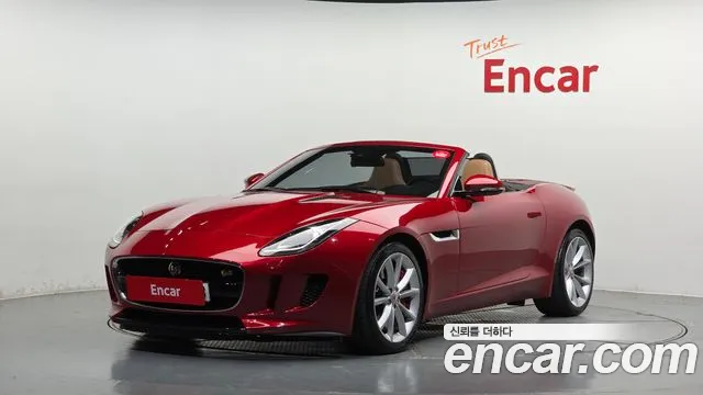 Jaguar F-Type 2015 thumb 2