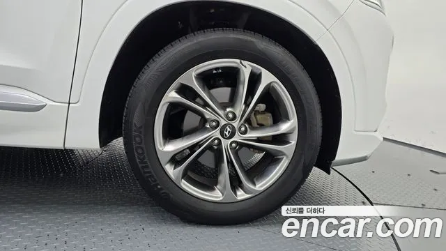 Hyundai Santa Fe 2020 thumb 9