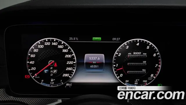 Mercedes-Benz E-Class 2019 thumb 8