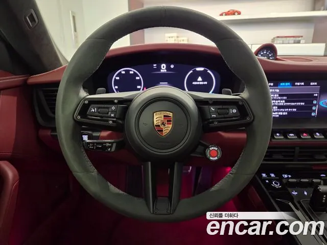 Porsche 911 2025 thumb 12