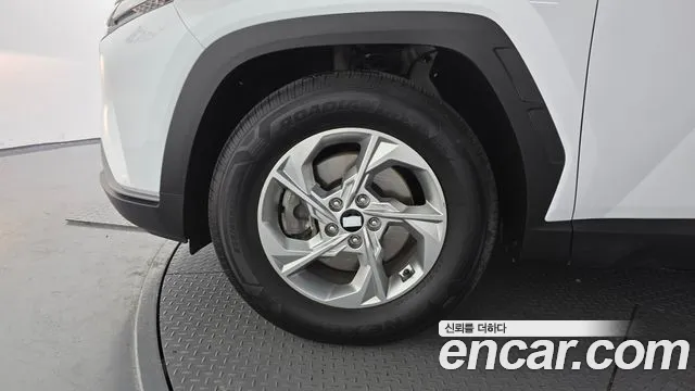Hyundai Tucson 2023 thumb 2
