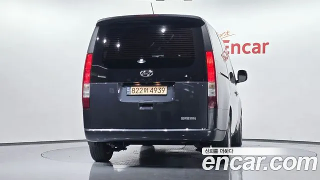 Hyundai Staria 2022 thumb 3