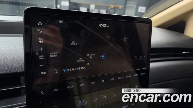 Hyundai Staria 2022 thumb 7