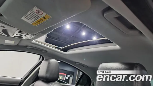 Jaguar XF 2015 thumb 3