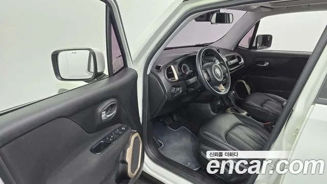 Jeep Renegade 2016 thumb 11