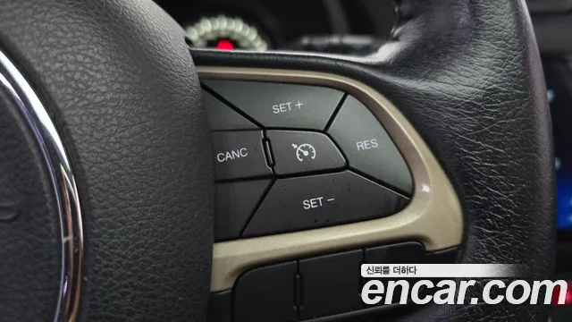 Jeep Renegade 2016 thumb 9